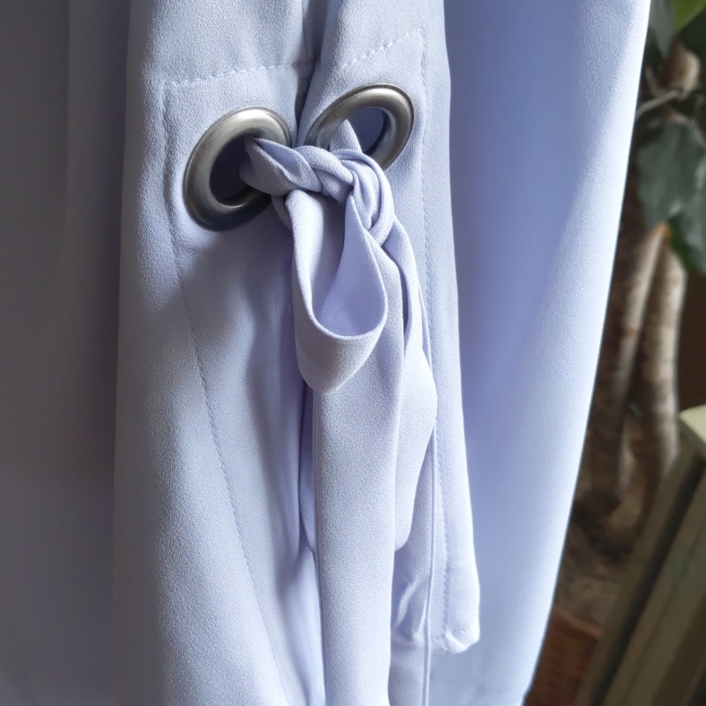 Blouse w/ grommets so cute - Picture 5 of 8